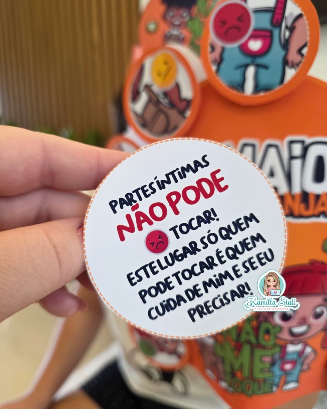 Luva Maio Laranja Não me toque - Image 7