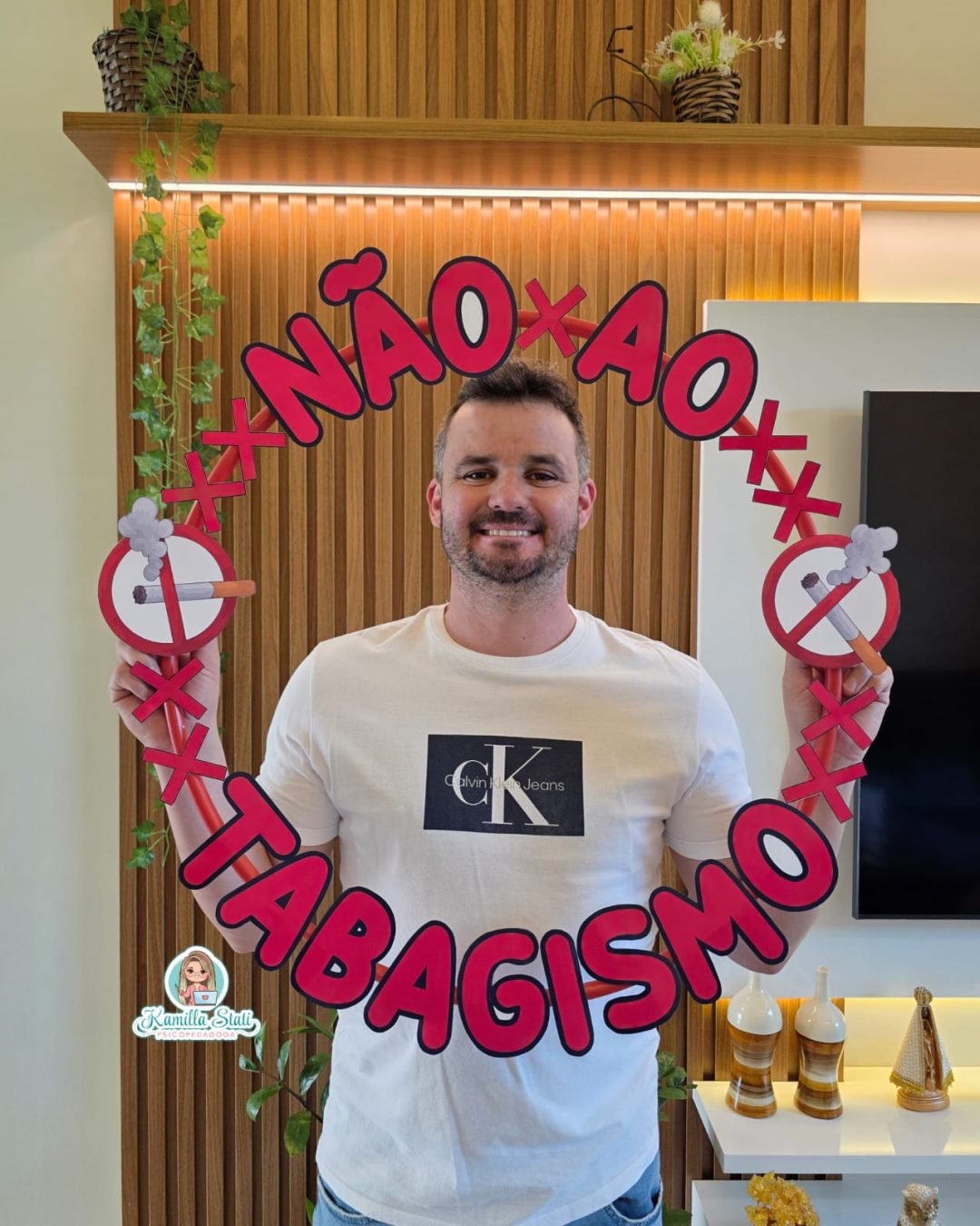 Bambolê para foto não ao tabagismo