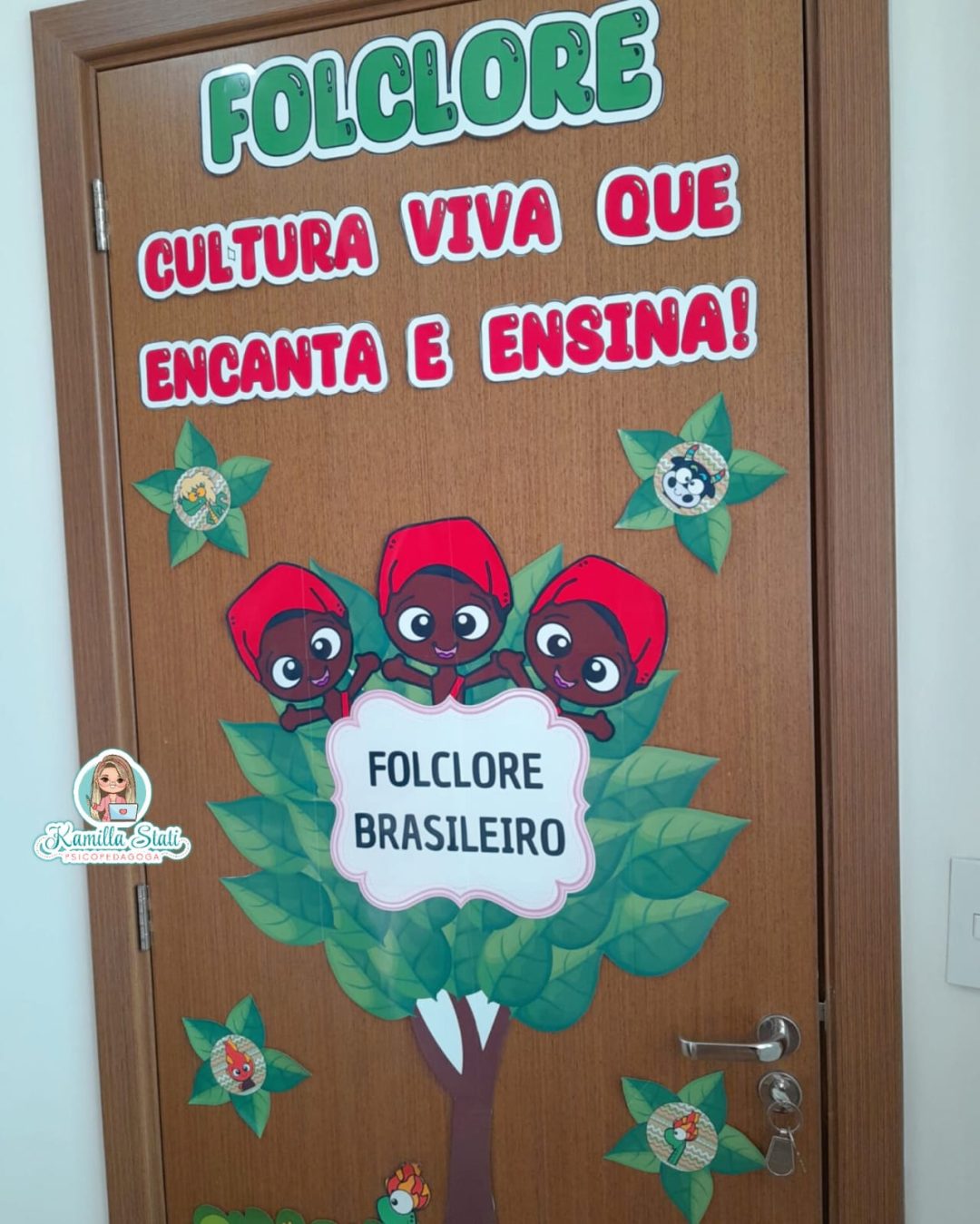 Decoração de porta folclore - Imagem 3