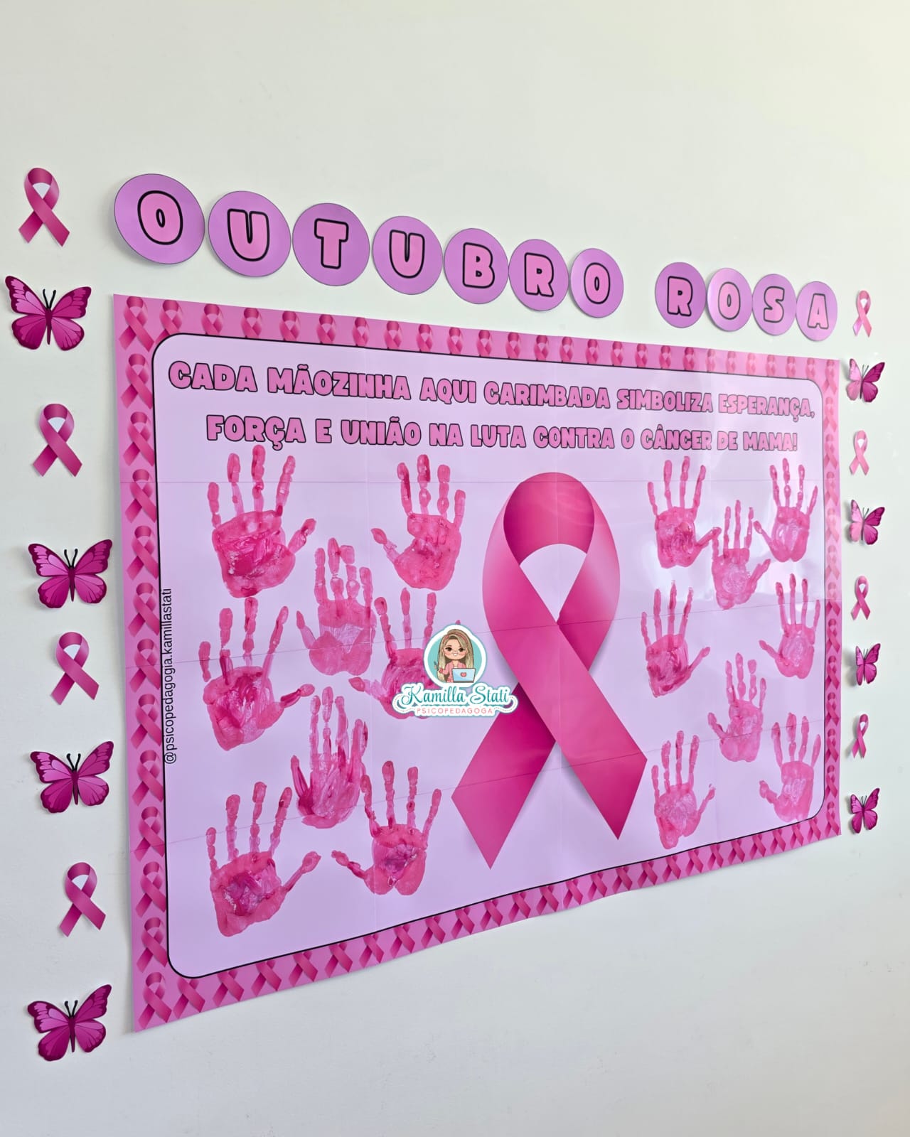 Mural das mãozinhas Outubro Rosa