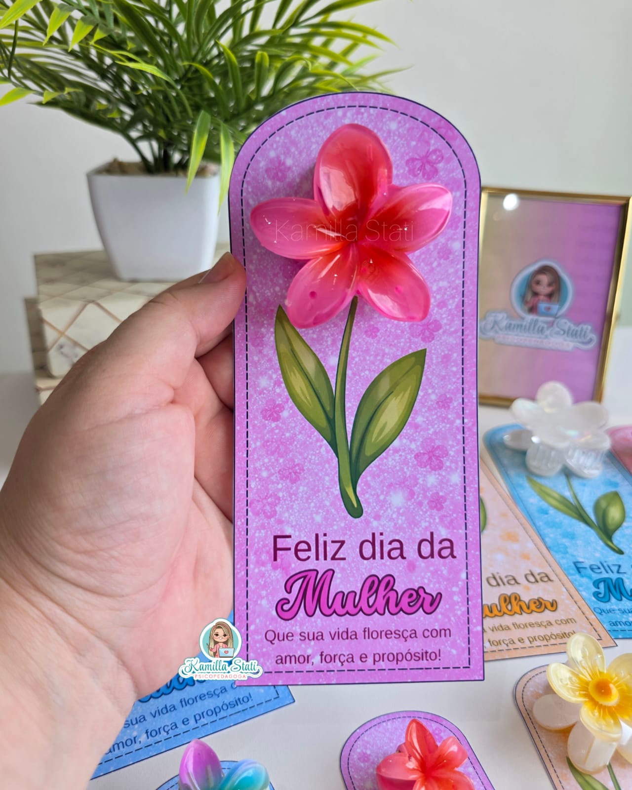 Cartão para presilha flor - Dia da Mulher