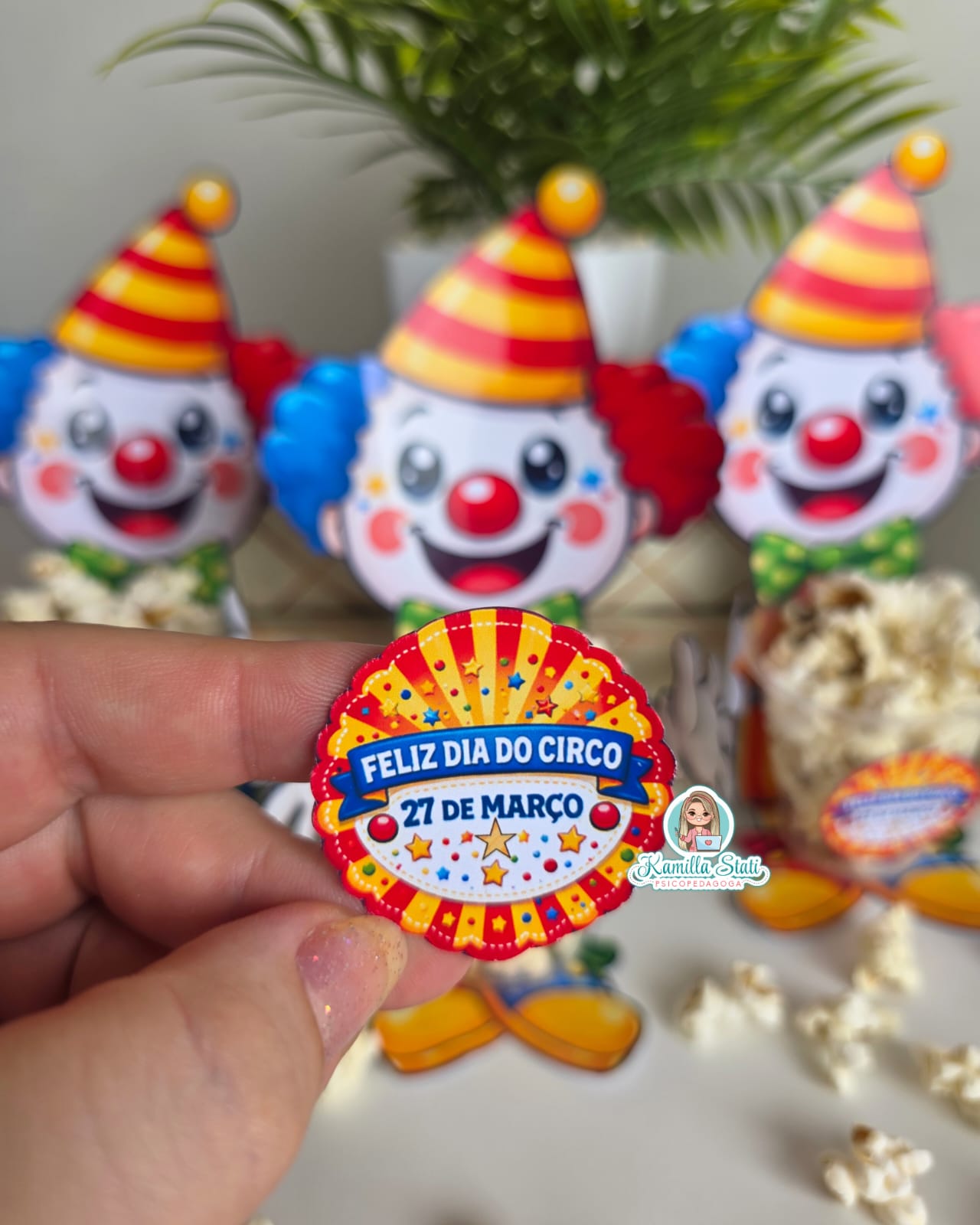 Copinho palhaço pipoca dia do circo - Imagem 2