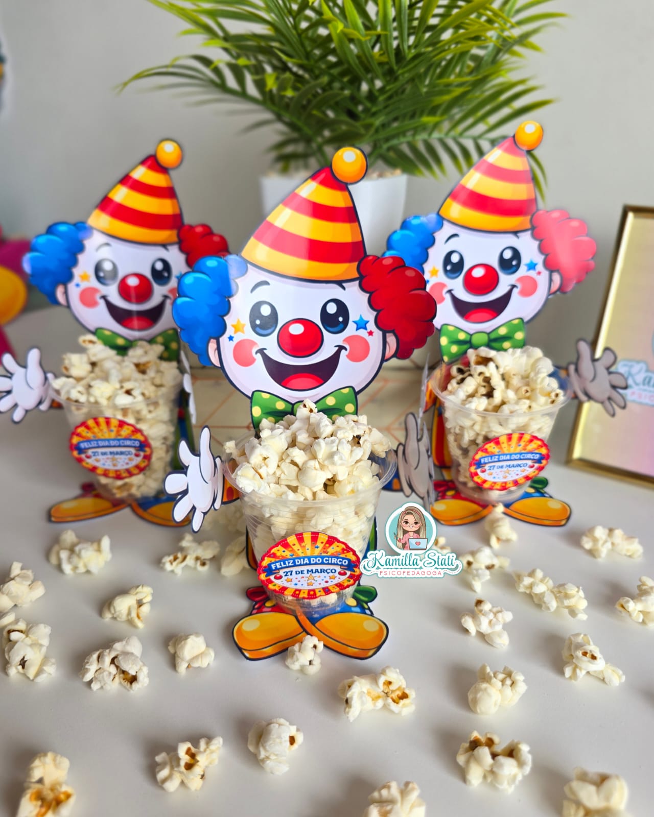 Copinho palhaço pipoca dia do circo - Imagem 4